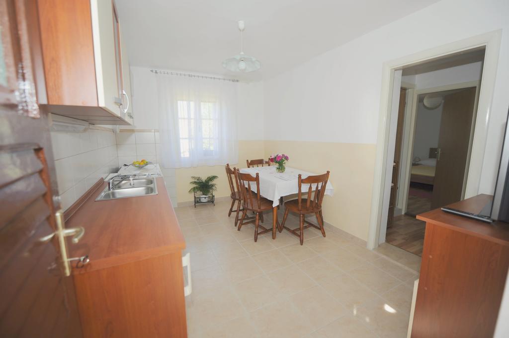 Apartment Karla Jadrtovac Pokoj fotografie